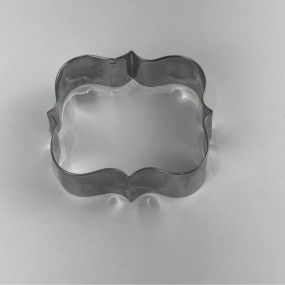 Cutter Cookie cutters lot of 3 Rectangular Plaque and Round Fluted Cookie